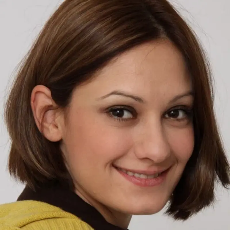 Карина Мишулина