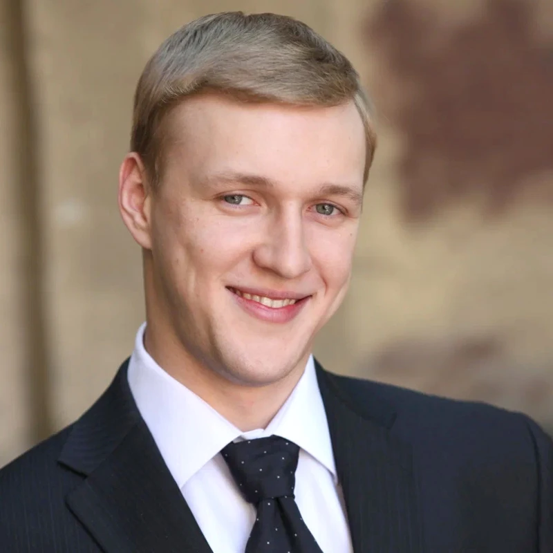 Алексей Красноцветов