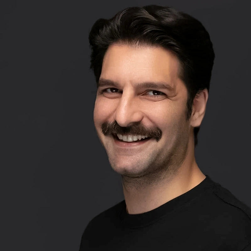 Танер Румели