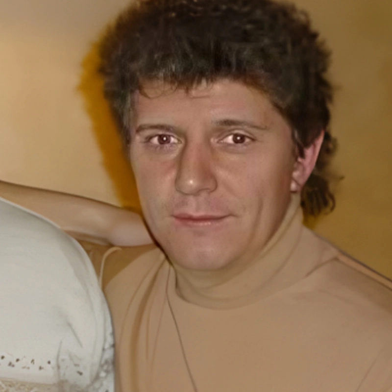 Михаил Искандаров