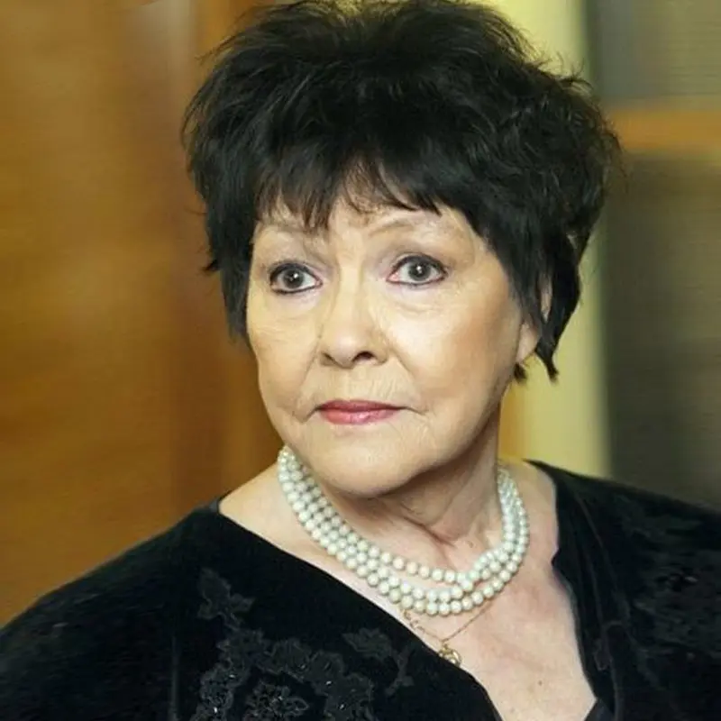 Белла Ахмадулина