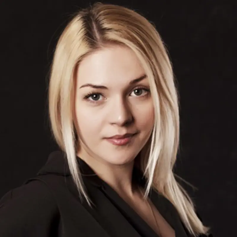 Анастасия Тимушкова
