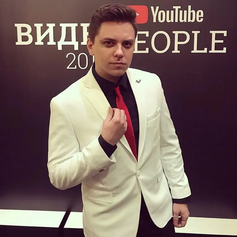 Евгений Попадинец