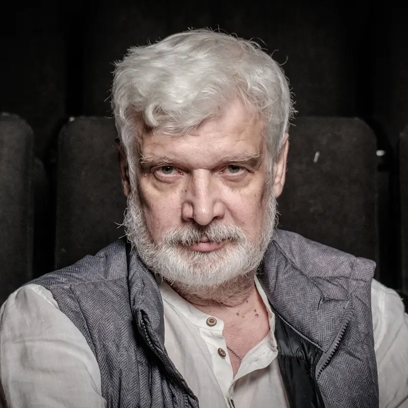 Дмитрий Брусникин