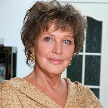 Елена Проклова