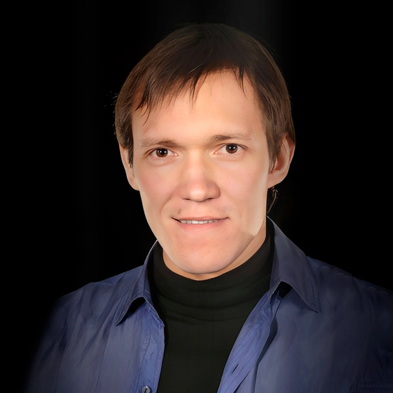 Александр Иванов
