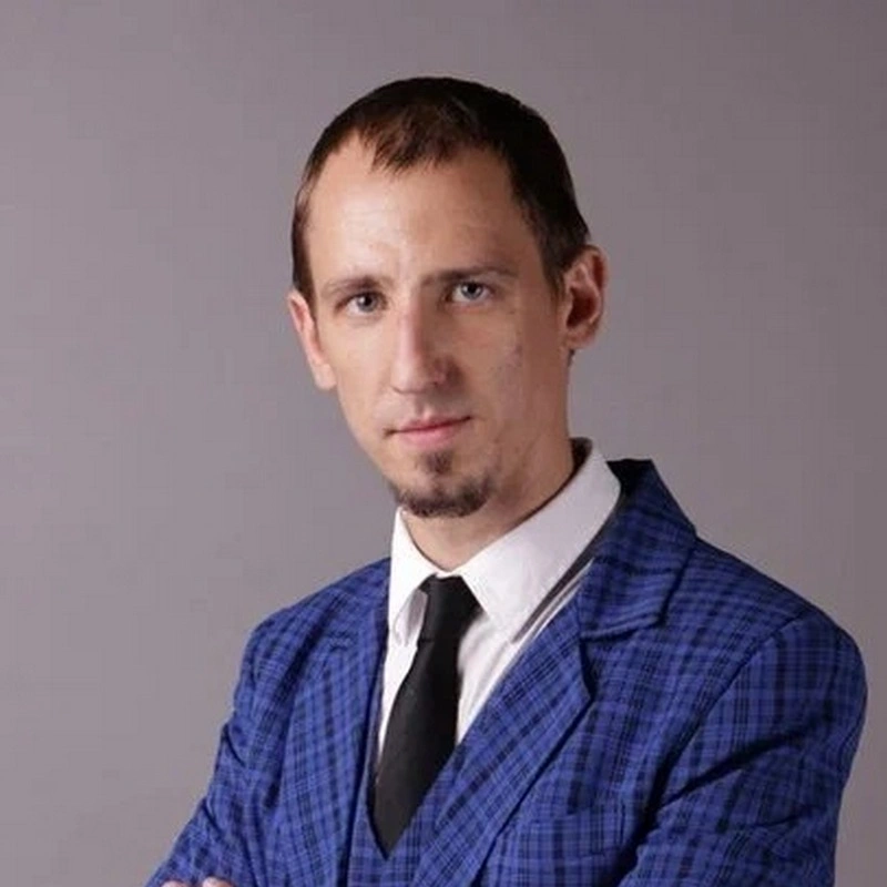 Евгений Кононов