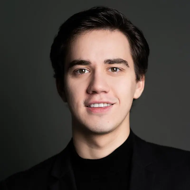 Виталий Андреев