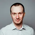 Денис Старков