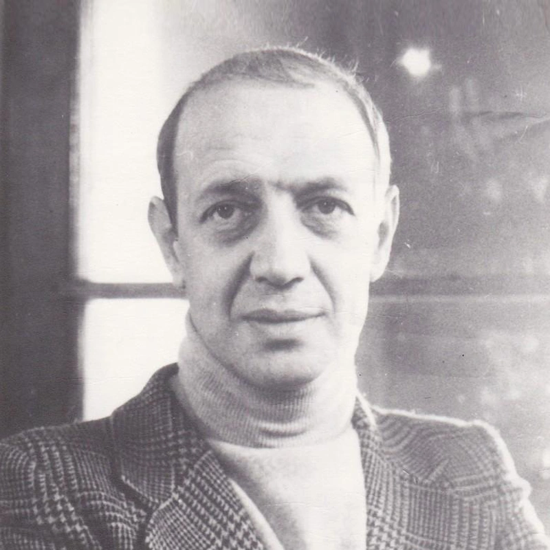 Илья Авербах