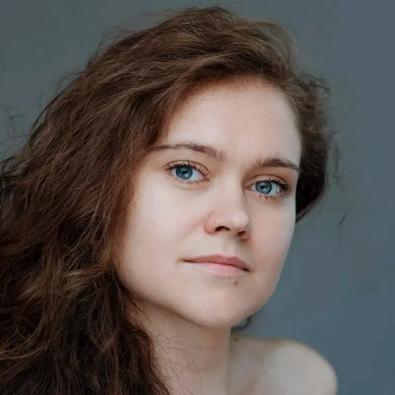 Лариса Капустина