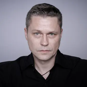 Денис Рожков