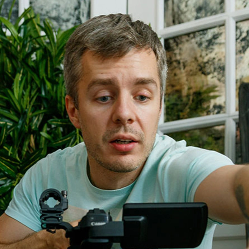 Максим Чирков