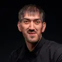Гарик Айвазов