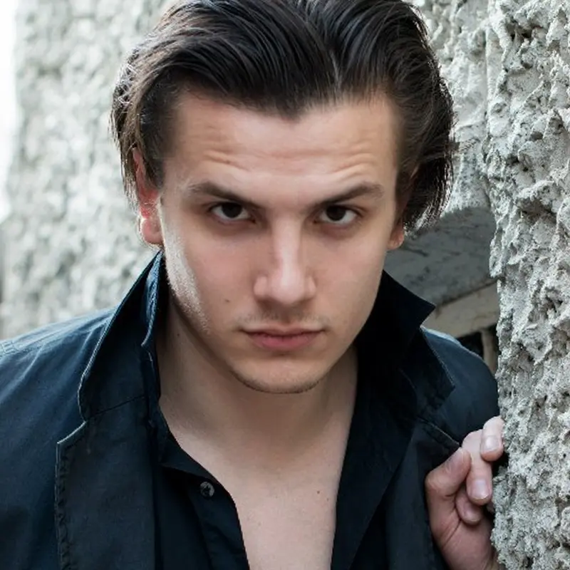 Юрий Николаенко