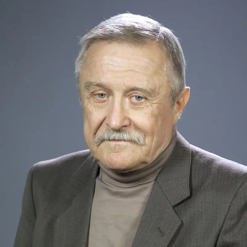 Геннадий Гарбук