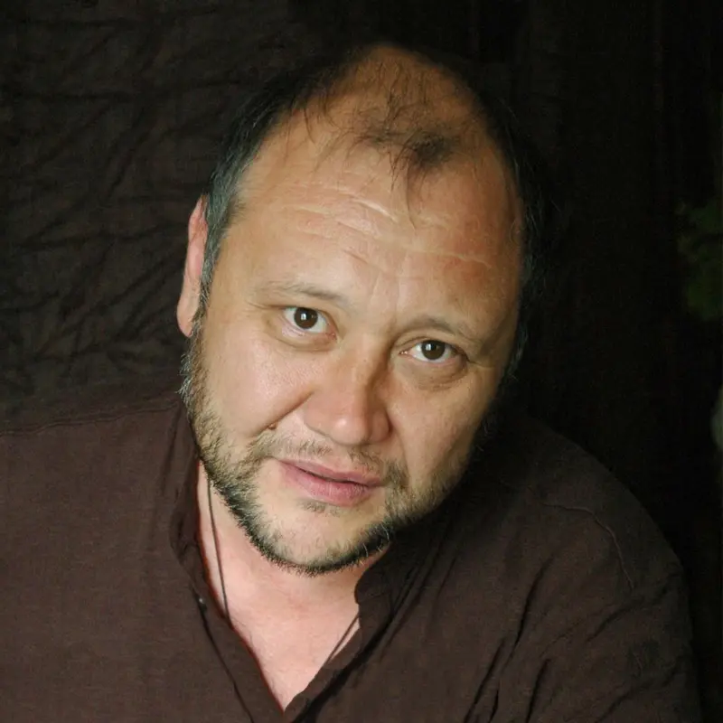 Юрий Степанов