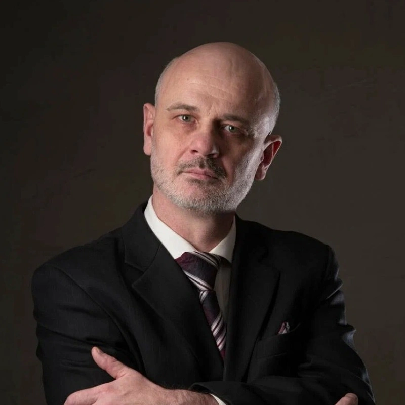 Игорь Гулаков