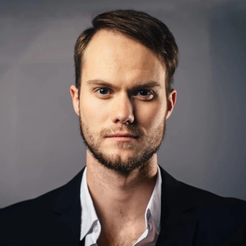 Филипп Лебедев