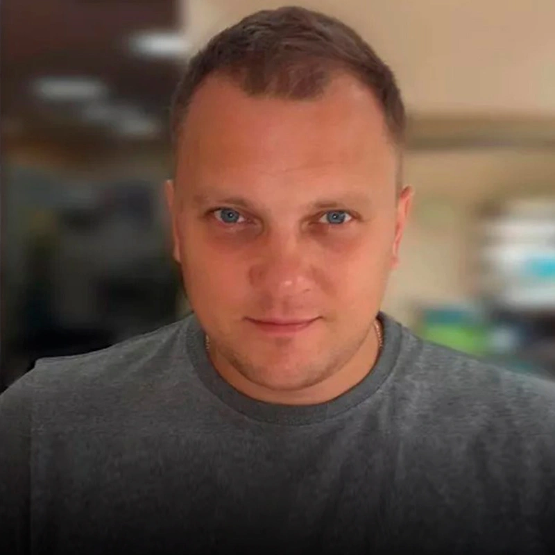 Андрей Семенов