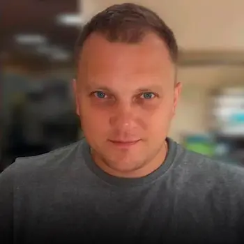 Андрей Семенов