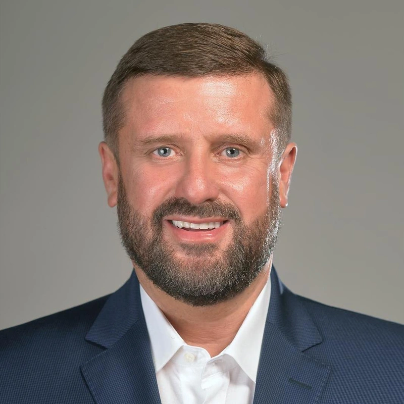 Владимир Уткин