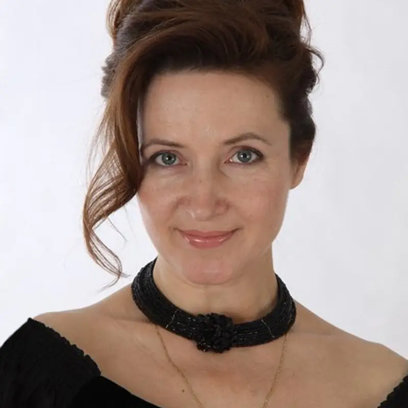 Юлия Тархова