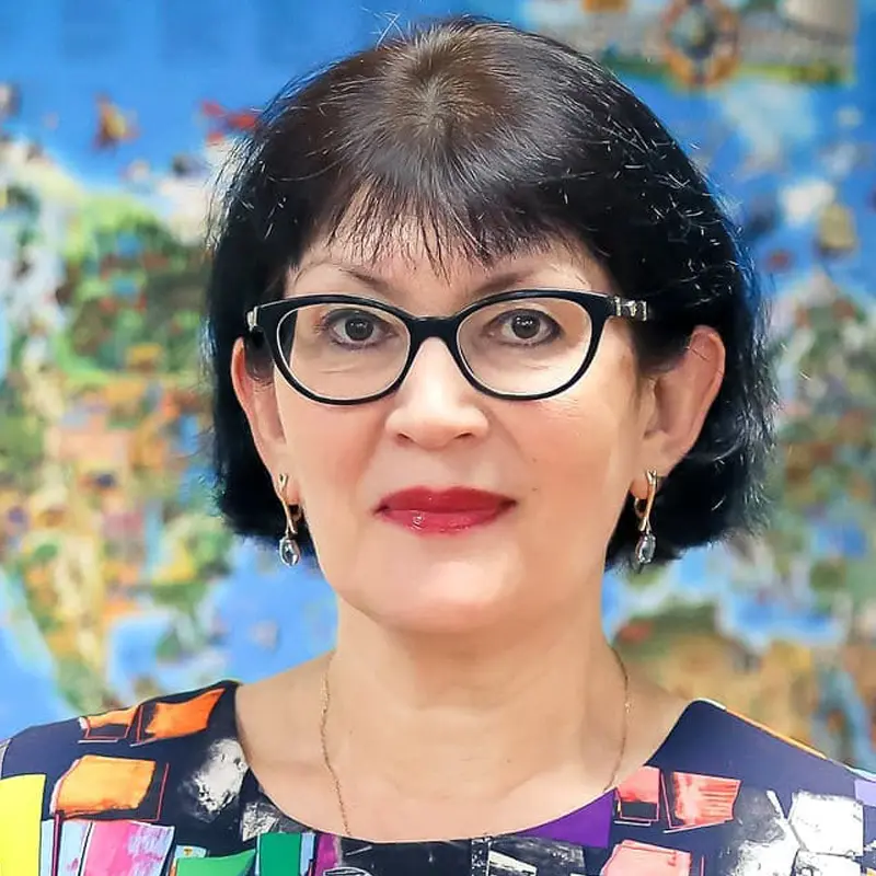Юлия Лавряшина