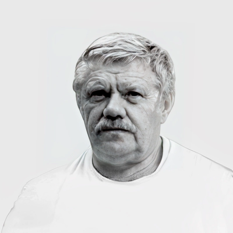 Виталий Черменев