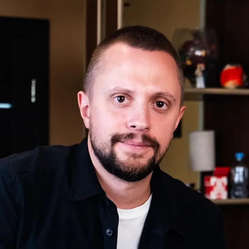 Максим Шкаликов