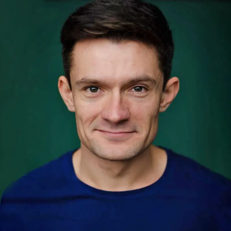 Александр Васильев