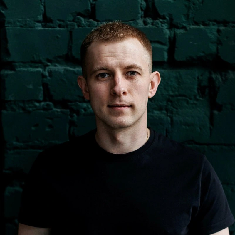 Дмитрий Мельников