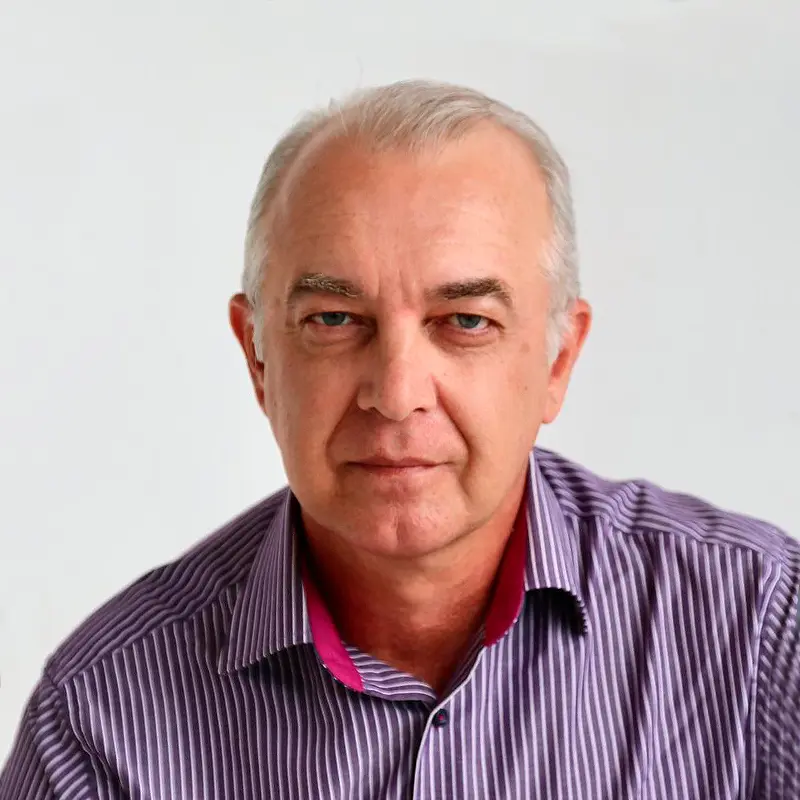 Петр Журавлев