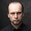 Денис Мотков
