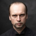 Денис Мотков