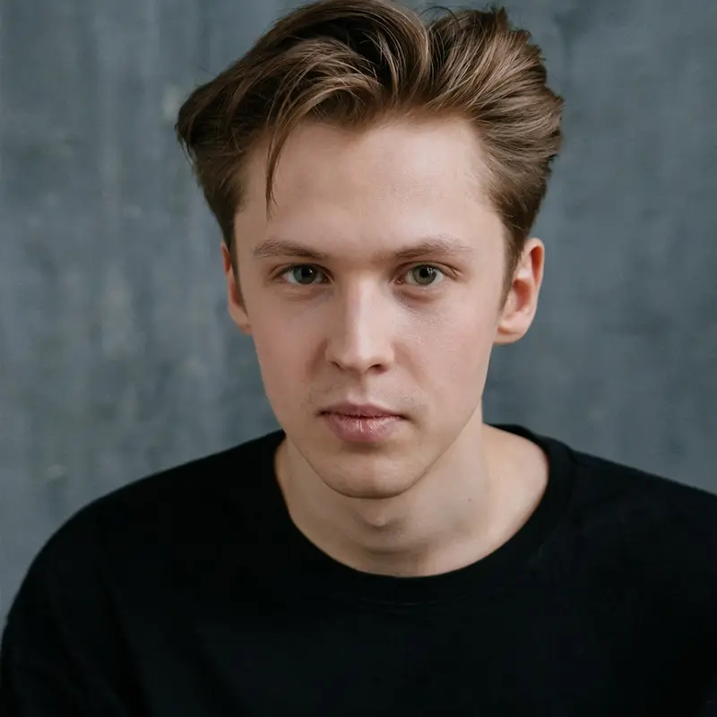 Егор Попов