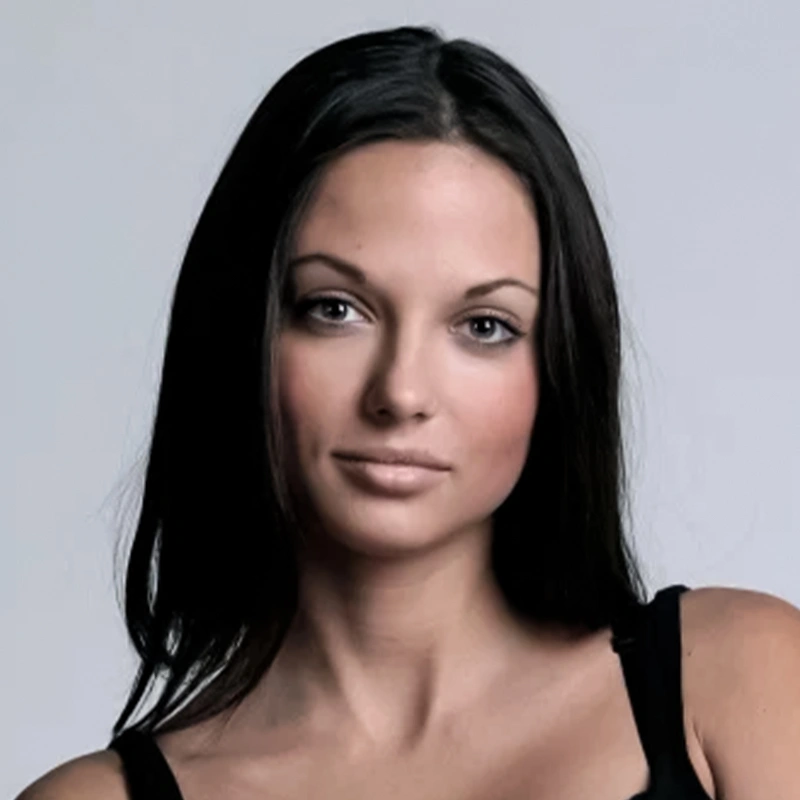 Полина Поликанова
