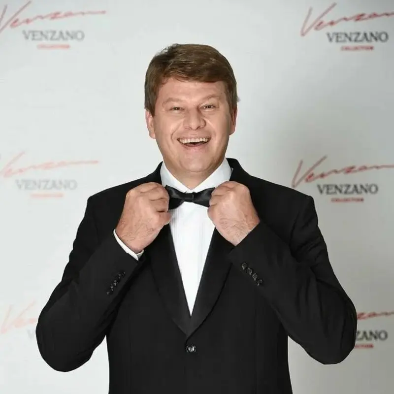 Дмитрий Губерниев