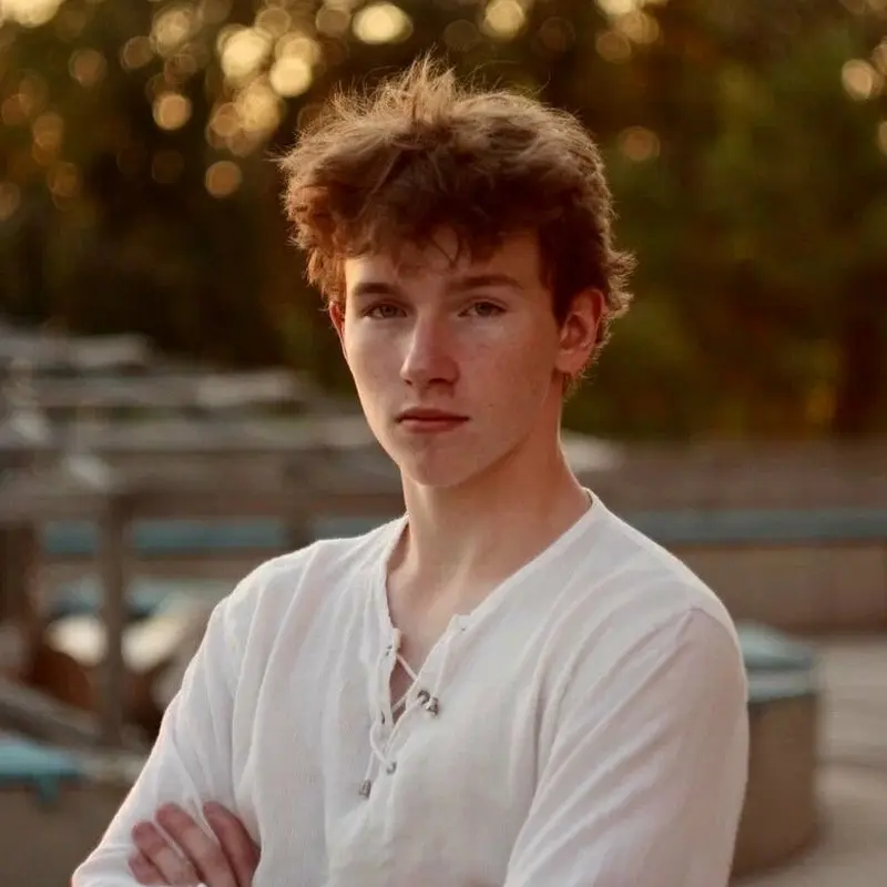 Алексей Белогорцев