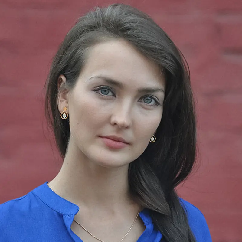 Алена Созинова