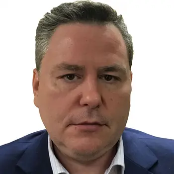 Роман Елистратов