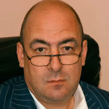 Андрей Лукьянов