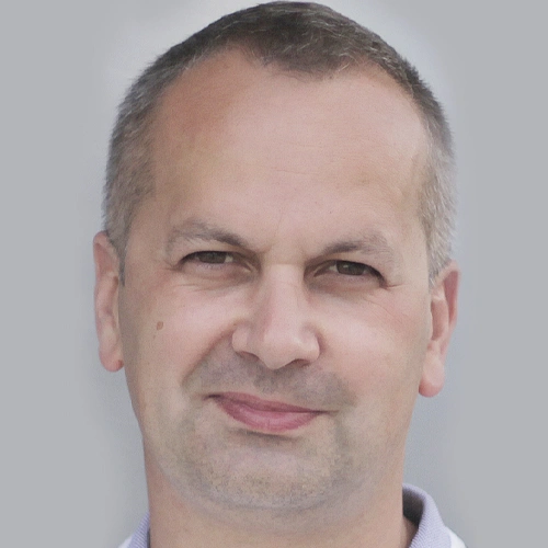 Максим Лещенко