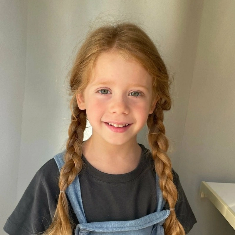 Арина Шелобанова