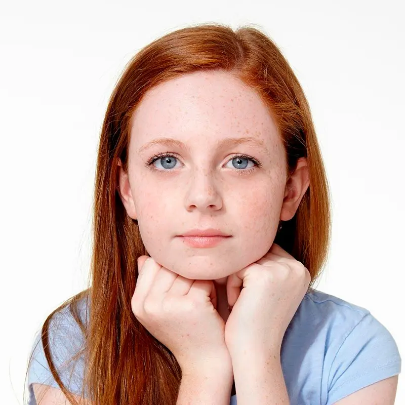 Клер Фоли