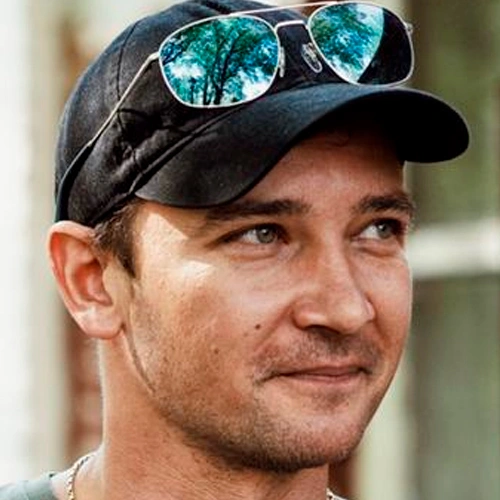 Дмитрий Арефев