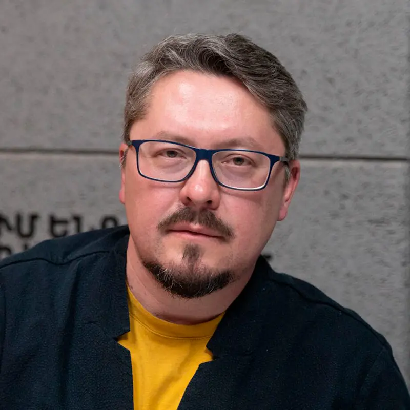 Павел Селин