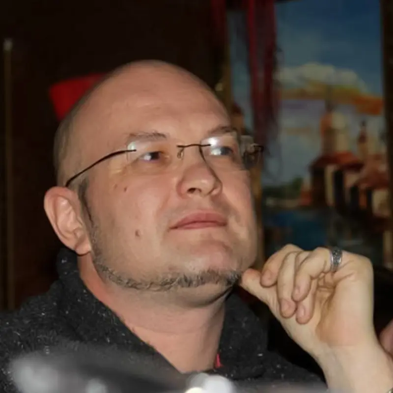 Ренат Хайруллин
