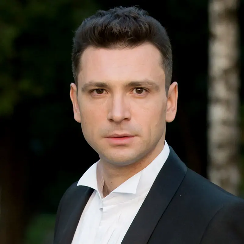 Антон Хабаров