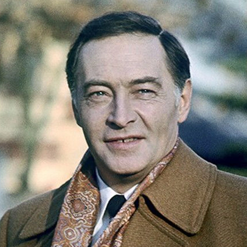 Вячеслав Тихонов